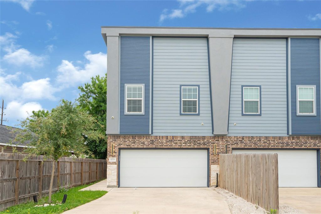 10021 Alfred Lane A, Houston, TX 77041