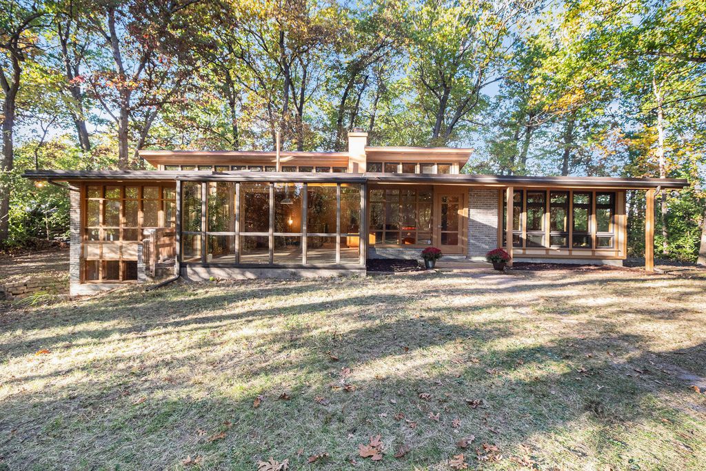 3636 Riverside Drive, Ann Arbor, MI 48104