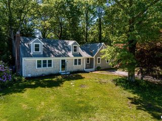 52 Ellis Cir, Yarmouth, MA 02675