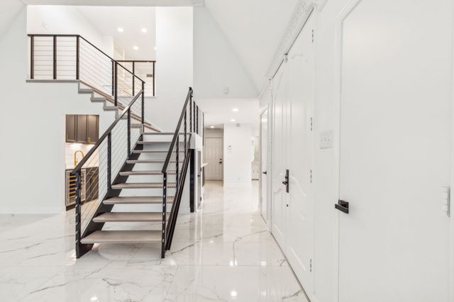 10541 Berry Knoll Drive, Dallas, TX 75230