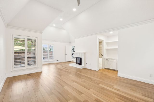 10541 Berry Knoll Drive, Dallas, TX 75230