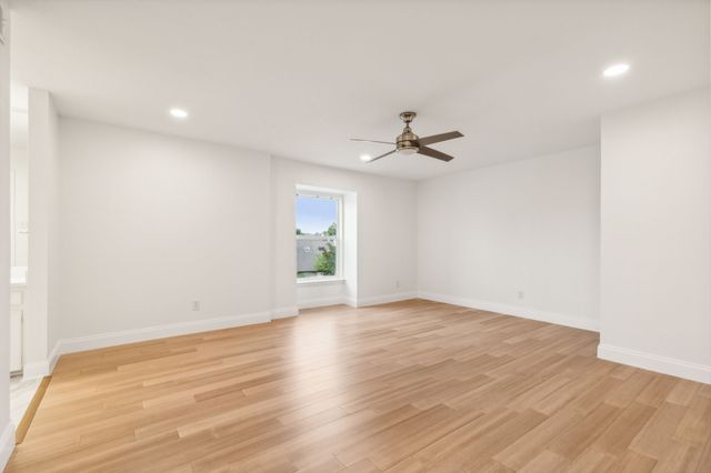 10541 Berry Knoll Drive, Dallas, TX 75230