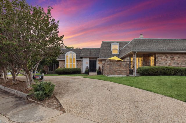 10541 Berry Knoll Drive, Dallas, TX 75230