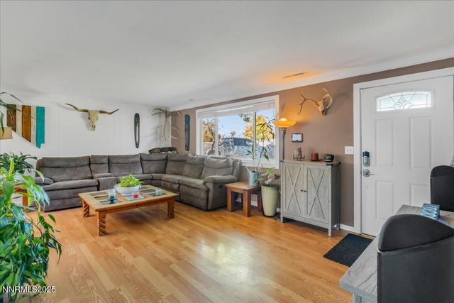 1231 Manhattan Way, Gardnerville, NV 89460