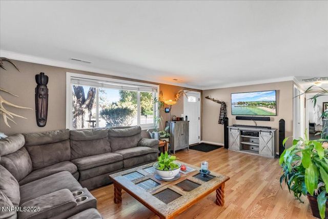 1231 Manhattan Way, Gardnerville, NV 89460