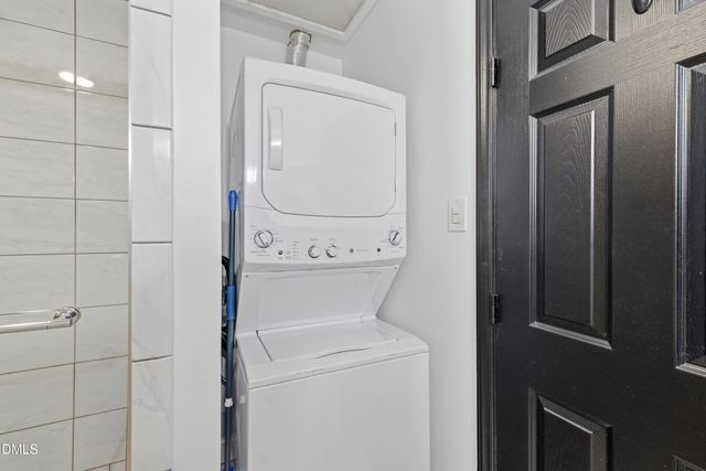 1213 Gregory Street, Greensboro, NC 27403