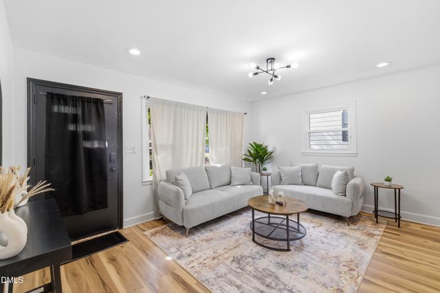 1213 Gregory Street, Greensboro, NC 27403