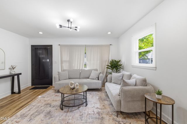 1213 Gregory Street, Greensboro, NC 27403