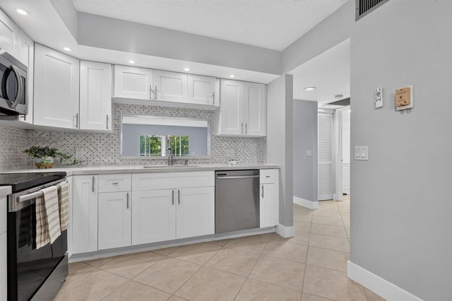 12500 SW 5TH Court 308M, Pembroke Pines, FL 33027