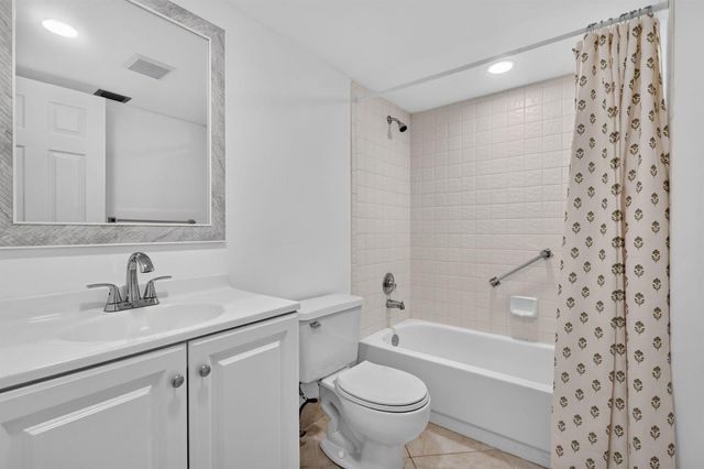 12500 SW 5TH Court 308M, Pembroke Pines, FL 33027