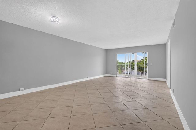 12500 SW 5TH Court 308M, Pembroke Pines, FL 33027