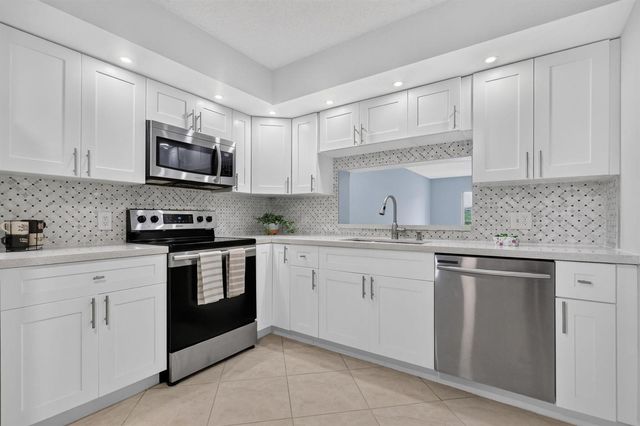 12500 SW 5TH Court 308M, Pembroke Pines, FL 33027