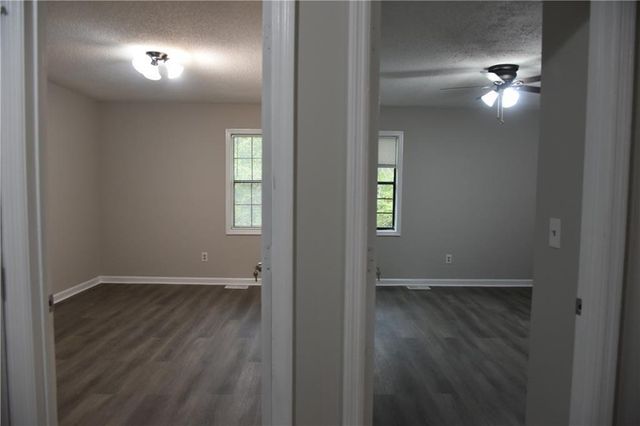 4040 Sand Wedge NW Circle, Kennesaw, GA 30144