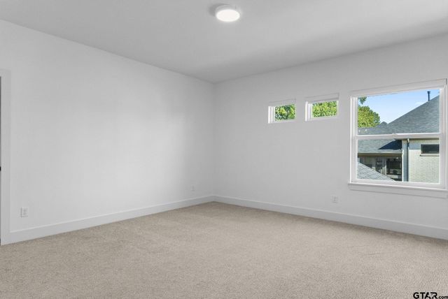 2432 Bellview Circle, Tyler, TX 75709