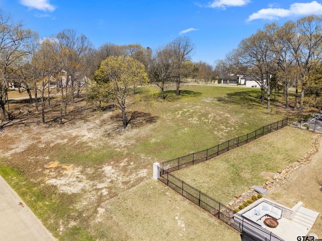 2432 Bellview Circle, Tyler, TX 75709