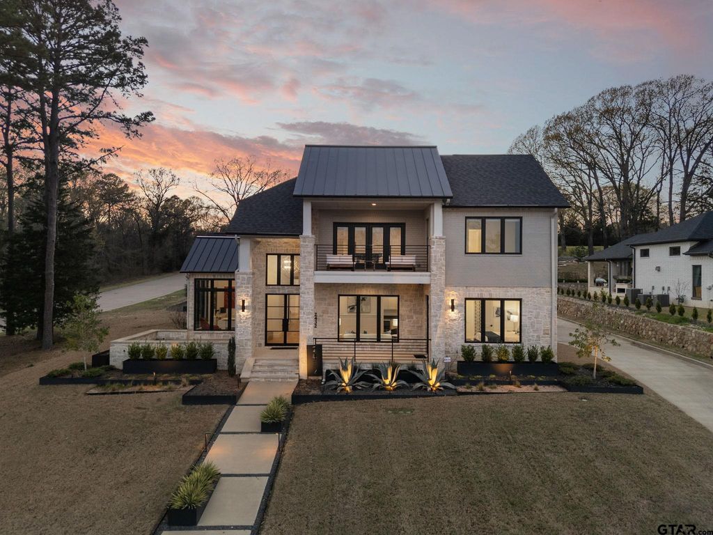 2432 Bellview Circle, Tyler, TX 75709