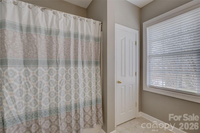 16624 Turtle Point Road, Charlotte, NC 28278