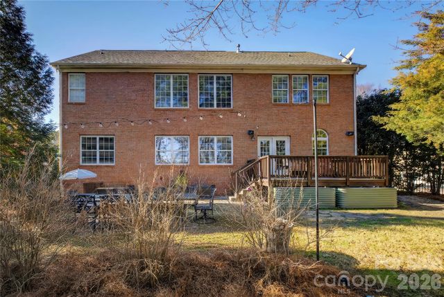16624 Turtle Point Road, Charlotte, NC 28278