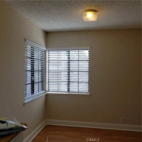 1505 S RAITT Street, Santa Ana, CA 92704