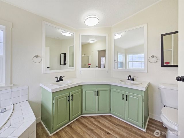 157 Nix Lane, Centralia, WA 98531