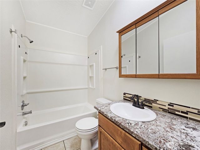 157 Nix Lane, Centralia, WA 98531