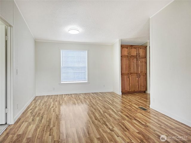 157 Nix Lane, Centralia, WA 98531