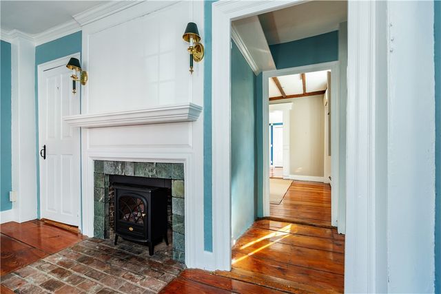 19 King Street 7, East Greenwich, RI 02818