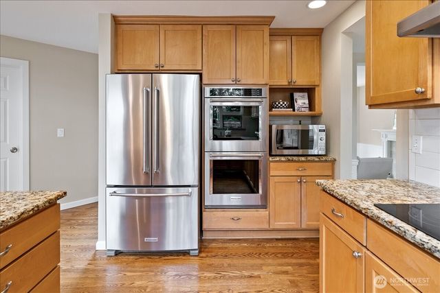 6041 118th Avenue SE, Bellevue, WA 98006