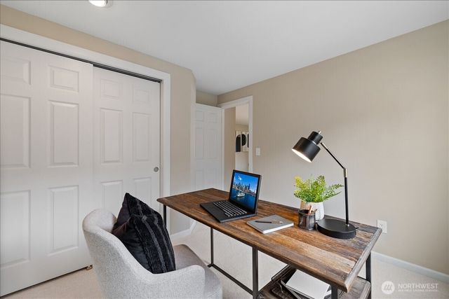 6041 118th Avenue SE, Bellevue, WA 98006