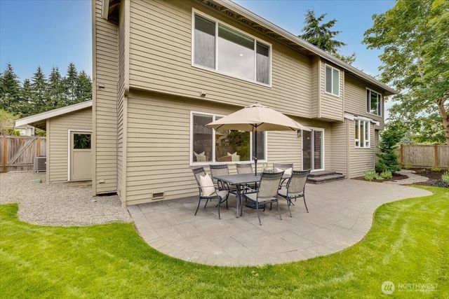 6041 118th Avenue SE, Bellevue, WA 98006