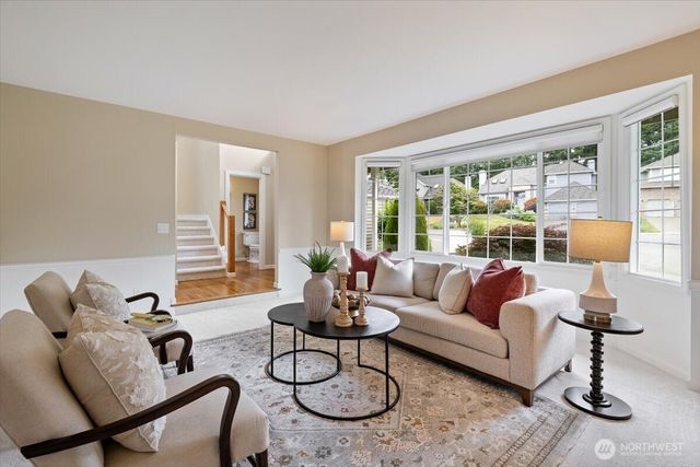 6041 118th Avenue SE, Bellevue, WA 98006