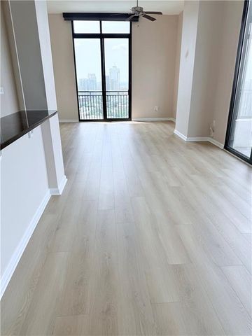 3040 Peachtree Road NW 1911, Atlanta, GA 30305