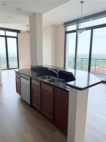 3040 Peachtree Road NW 1911, Atlanta, GA 30305
