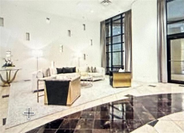 3040 Peachtree Road NW 1911, Atlanta, GA 30305