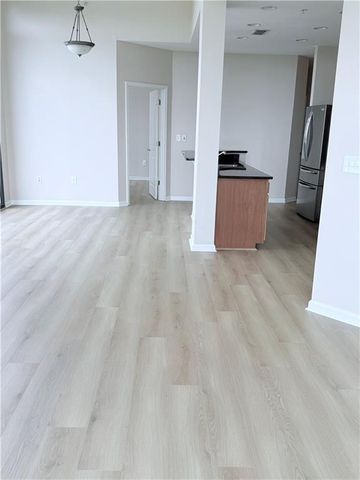 3040 Peachtree Road NW 1911, Atlanta, GA 30305