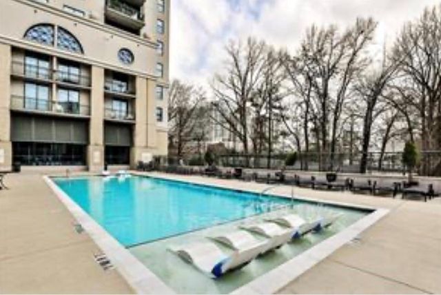 3040 Peachtree Road NW 1911, Atlanta, GA 30305
