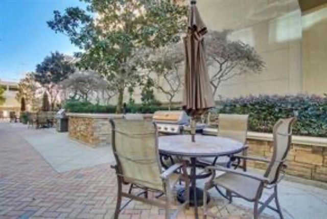 3040 Peachtree Road NW 1911, Atlanta, GA 30305