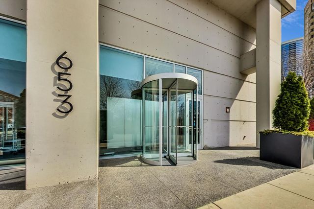 653 N Kingsbury Street 1907, Chicago, IL 60654
