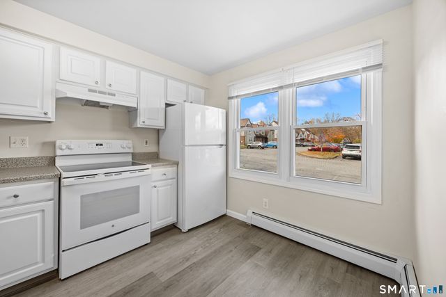 145 Harbor Pond Drive 2D, Meriden, CT 06450