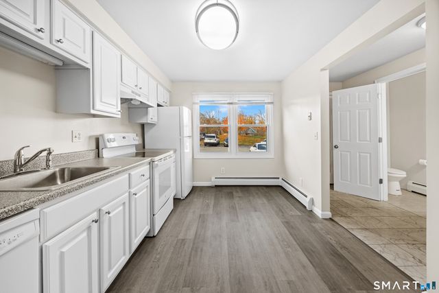 145 Harbor Pond Drive 2D, Meriden, CT 06450