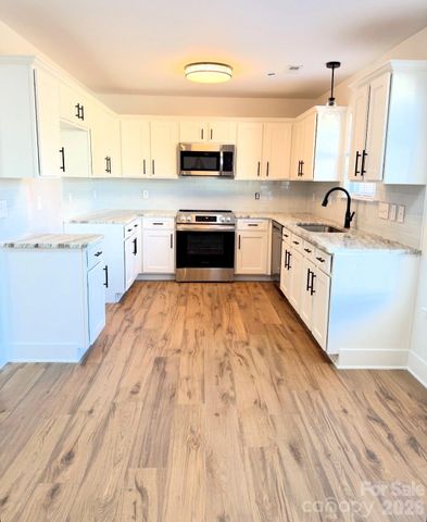 125 Mallory Tai Drive, Lincolnton, NC 28092