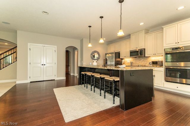 11355 Alexa Drive, Concord Twp, OH 44077