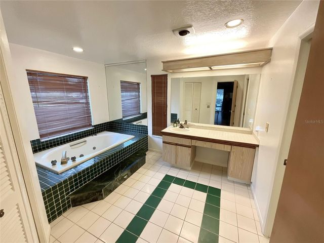 1349 HILLSIDE DRIVE, Tarpon Springs, FL 34689