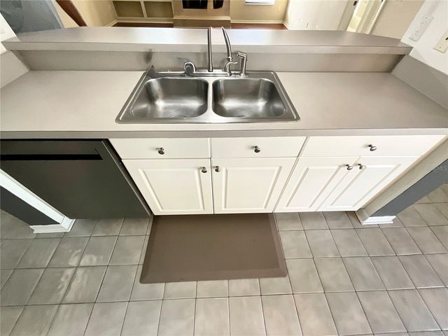 1349 HILLSIDE DRIVE, Tarpon Springs, FL 34689