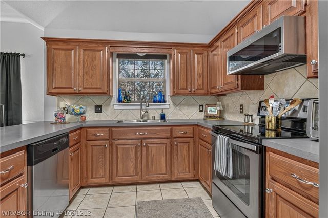 7401 Red Pine, Fort Smith, AR 72916