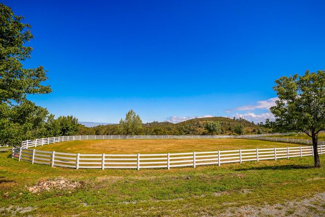 3751 Cosgrove Creek Rd, Valley Springs, CA 95252