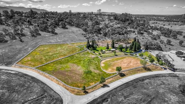 3751 Cosgrove Creek Rd, Valley Springs, CA 95252