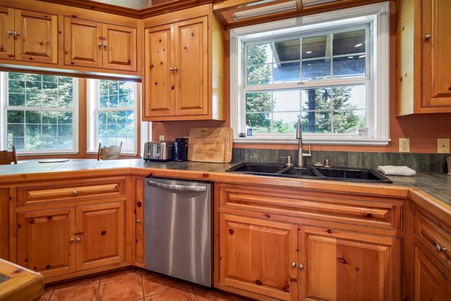 3751 Cosgrove Creek Rd, Valley Springs, CA 95252