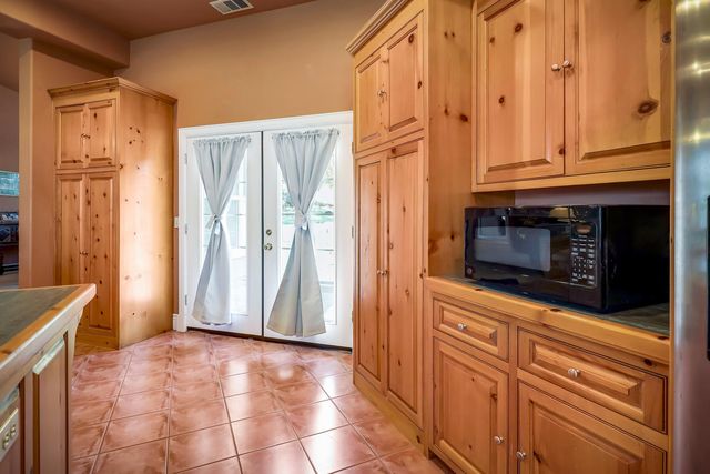 3751 Cosgrove Creek Rd, Valley Springs, CA 95252