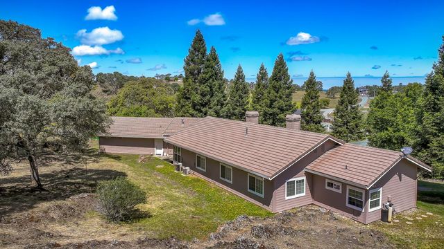 3751 Cosgrove Creek Rd, Valley Springs, CA 95252